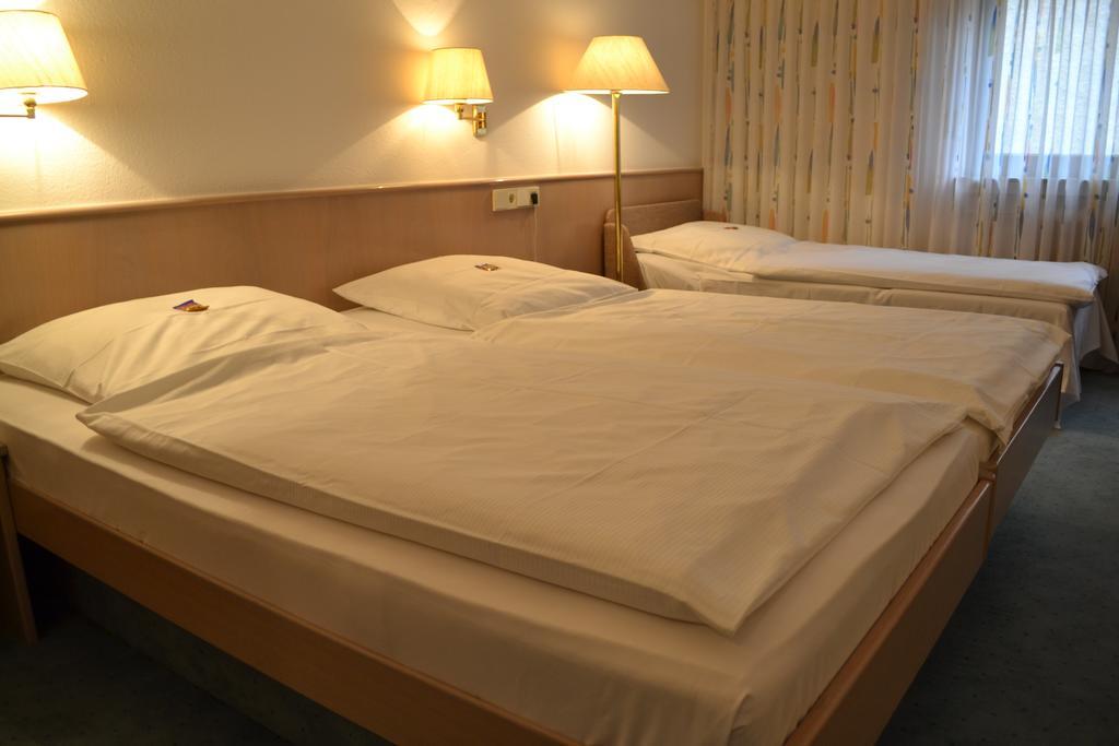 Hotel Hospiz Tübingen Стая снимка